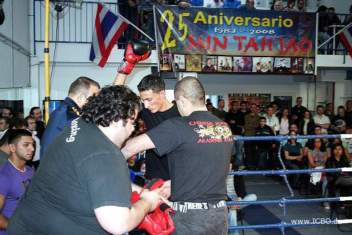 090404_3607_selcik-guemues_fight_night_koeln.jpg