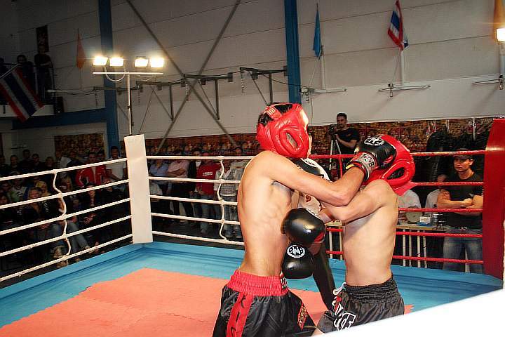 090404_3734_selcik-guemues_fight_night_koeln.jpg