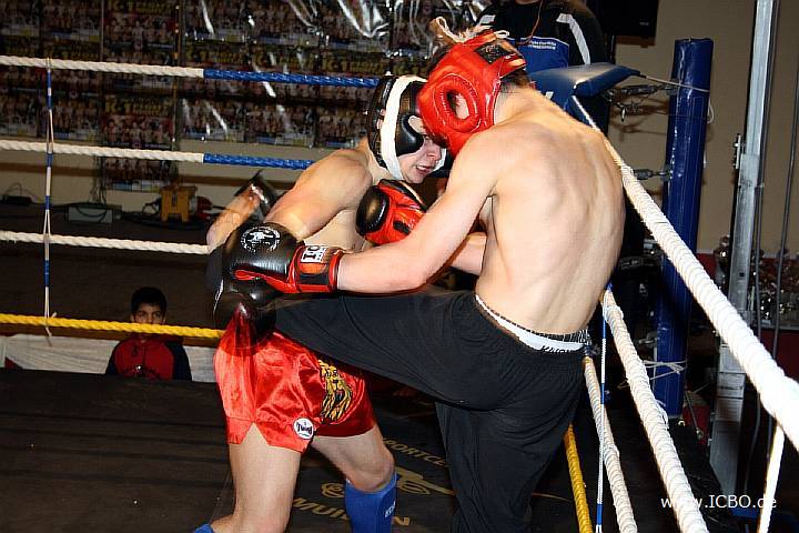 091218_0104_ivlev-krieger_k1_fight_night_ii.jpg