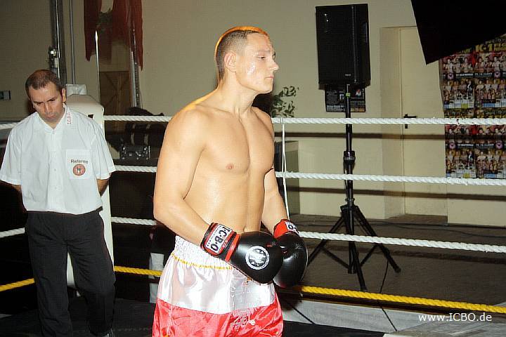 091218_0202_petschulat-wycik_k1_fight_night_ii.jpg