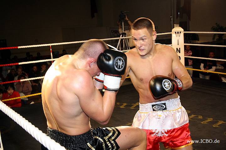 091218_0225_petschulat-wycik_k1_fight_night_ii.jpg