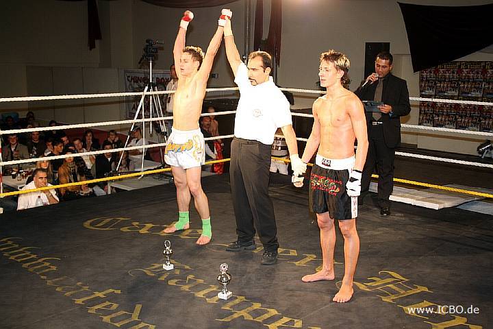 091218_0285_baron-muhoberac_k1_fight_night_ii.jpg