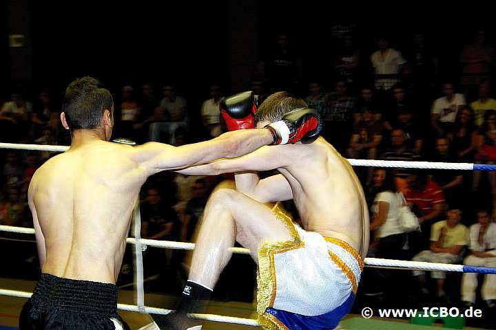 100605_0234_guelec-muhoberac_suderwicher-fight-night.jpg