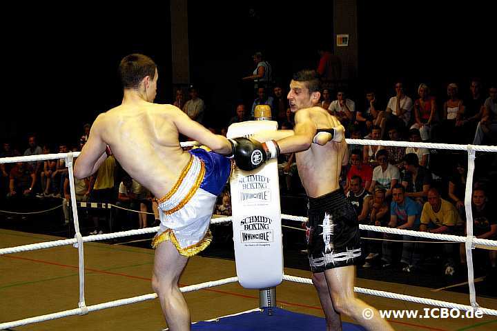 100605_0241_guelec-muhoberac_suderwicher-fight-night.jpg