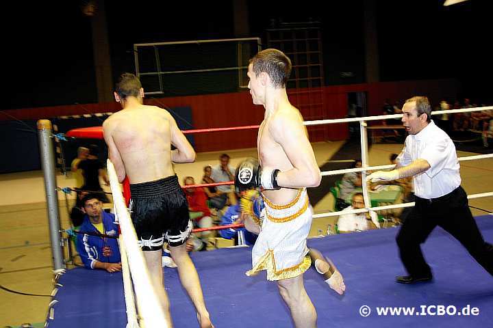 100605_0248_guelec-muhoberac_suderwicher-fight-night.jpg