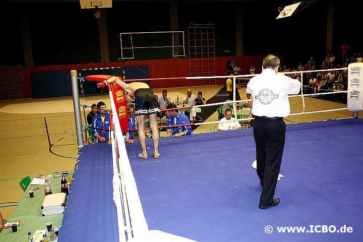 100605_0249_guelec-muhoberac_suderwicher-fight-night.jpg