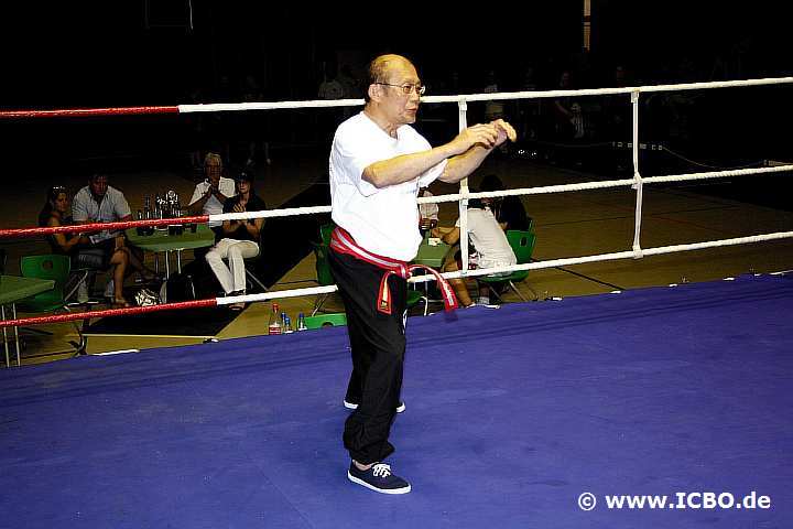 100605_0648_sigung-dr-min-tah-jao_suderwicher-fight-night.jpg