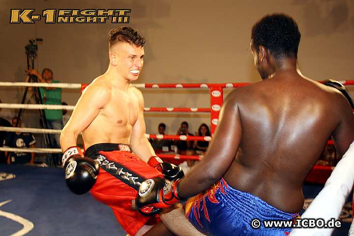 110708_0262_awees_basdinkci_k1_fightnight_3.jpg